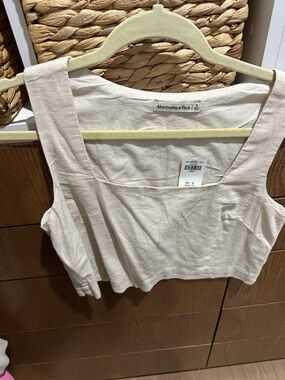 Abercrombie & Fitch Ivory Square-Neck Crop Tank